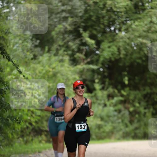 30.08.2026 - Elbe Triathlon Hamburg Antke Förster http://msf.ph/oto/10104906 30.08.2026 11:58:50 Laufen 1394, 153 meine-sportfotos.de
