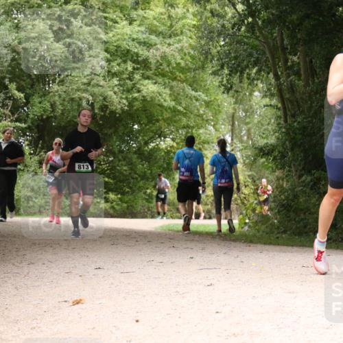 30.08.2026 - Elbe Triathlon Hamburg Antke Förster http://msf.ph/oto/10104929 30.08.2026 12:02:08 Laufen 813 meine-sportfotos.de