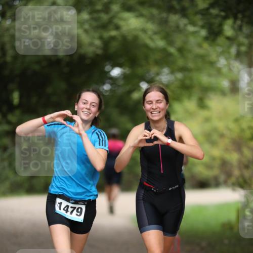30.08.2026 - Elbe Triathlon Hamburg Antke Förster http://msf.ph/oto/10104966 30.08.2026 11:59:22 Laufen 1479 meine-sportfotos.de