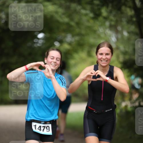 30.08.2026 - Elbe Triathlon Hamburg Antke Förster http://msf.ph/oto/10104968 30.08.2026 11:59:22 Laufen 1479 meine-sportfotos.de