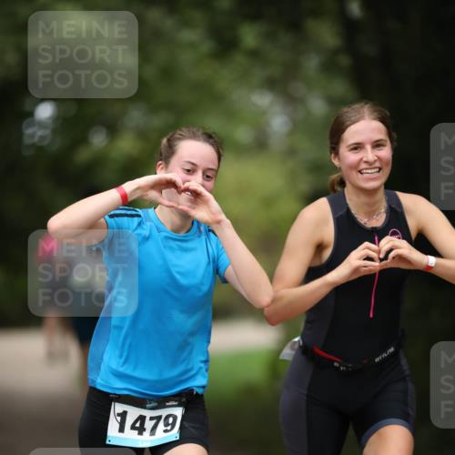 30.08.2026 - Elbe Triathlon Hamburg Antke Förster http://msf.ph/oto/10104970 30.08.2026 11:59:22 Laufen 1479 meine-sportfotos.de