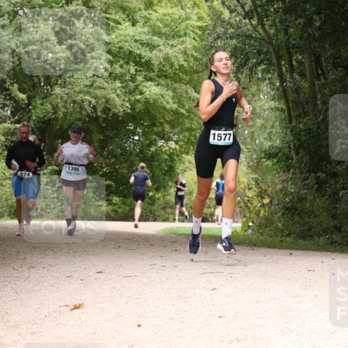 30.08.2026 - Elbe Triathlon Hamburg Antke Förster http://msf.ph/oto/10105021 30.08.2026 12:03:06 Laufen 974, 1396, 1577, 15 meine-sportfotos.de