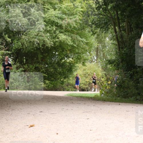 30.08.2026 - Elbe Triathlon Hamburg Antke Förster http://msf.ph/oto/10105045 30.08.2026 12:03:14 Laufen 1475, 1398 meine-sportfotos.de