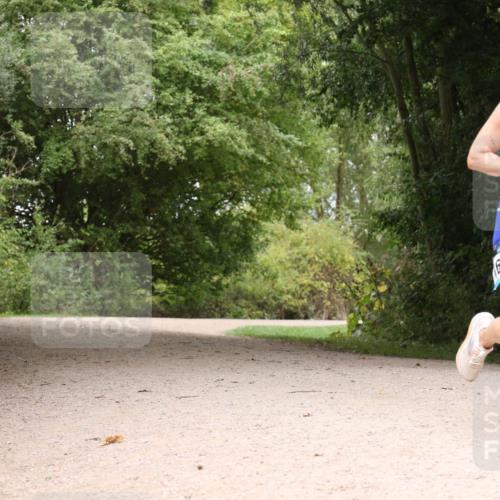 30.08.2026 - Elbe Triathlon Hamburg Antke Förster http://msf.ph/oto/10105075 30.08.2026 12:03:28 Laufen 612 meine-sportfotos.de