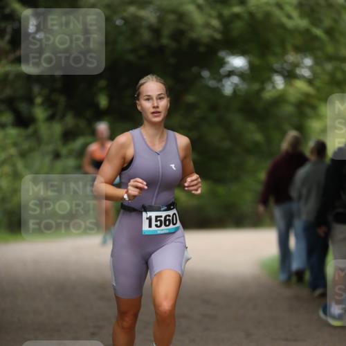 30.08.2026 - Elbe Triathlon Hamburg Antke Förster http://msf.ph/oto/10105106 30.08.2026 12:01:00 Laufen 1560 meine-sportfotos.de