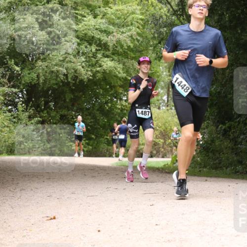 30.08.2026 - Elbe Triathlon Hamburg Antke Förster http://msf.ph/oto/10105117 30.08.2026 12:04:10 Laufen 1487, 1448 meine-sportfotos.de