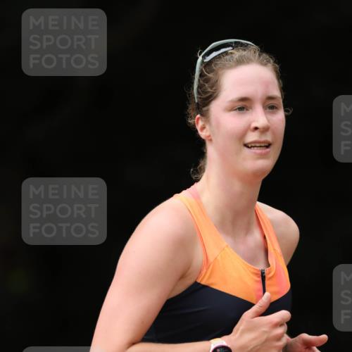 30.08.2026 - Elbe Triathlon Hamburg Antke Förster http://msf.ph/oto/10105126 30.08.2026 12:01:12 Laufen 466, 25, 56, 4, 49, 5, 40 meine-sportfotos.de