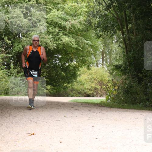 30.08.2026 - Elbe Triathlon Hamburg Antke Förster http://msf.ph/oto/10105143 30.08.2026 12:04:31 Laufen 364 meine-sportfotos.de