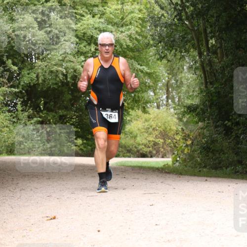 30.08.2026 - Elbe Triathlon Hamburg Antke Förster http://msf.ph/oto/10105145 30.08.2026 12:04:32 Laufen 364 meine-sportfotos.de