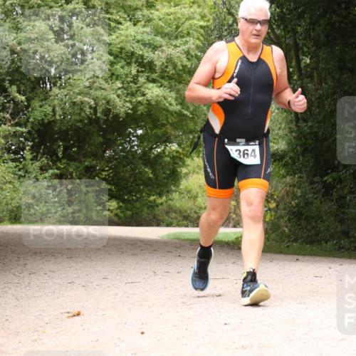 30.08.2026 - Elbe Triathlon Hamburg Antke Förster http://msf.ph/oto/10105149 30.08.2026 12:04:33 Laufen 364 meine-sportfotos.de