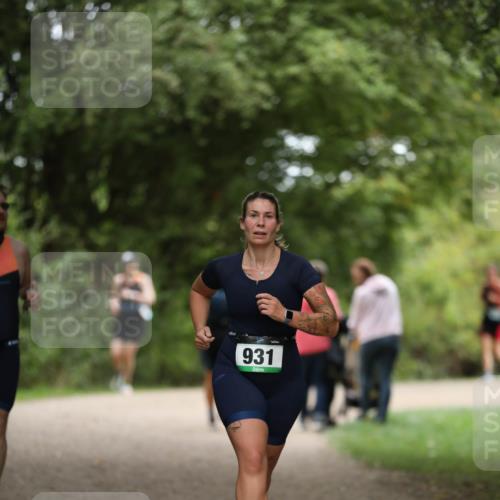 30.08.2026 - Elbe Triathlon Hamburg Antke Förster http://msf.ph/oto/10105162 30.08.2026 12:01:39 Laufen 931 meine-sportfotos.de