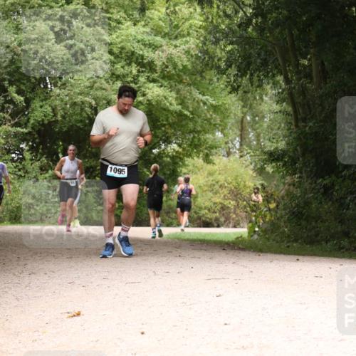 30.08.2026 - Elbe Triathlon Hamburg Antke Förster http://msf.ph/oto/10105187 30.08.2026 12:05:00 Laufen 38, 803, 1095 meine-sportfotos.de