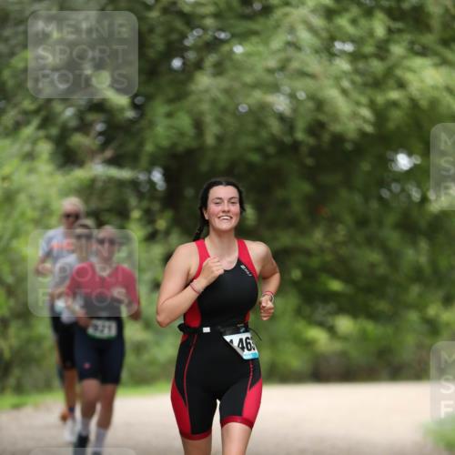30.08.2026 - Elbe Triathlon Hamburg Antke Förster http://msf.ph/oto/10105198 30.08.2026 12:01:55 Laufen 1921, 46 meine-sportfotos.de