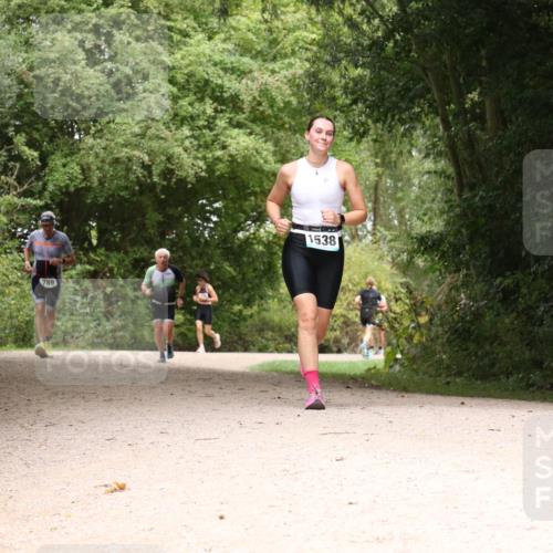 30.08.2026 - Elbe Triathlon Hamburg Antke Förster http://msf.ph/oto/10105199 30.08.2026 12:05:06 Laufen 803, 789, 3, 1538 meine-sportfotos.de