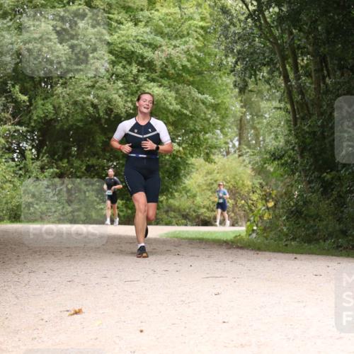 30.08.2026 - Elbe Triathlon Hamburg Antke Förster http://msf.ph/oto/10105249 30.08.2026 12:05:52 Laufen  meine-sportfotos.de