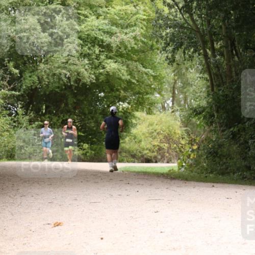 30.08.2026 - Elbe Triathlon Hamburg Antke Förster http://msf.ph/oto/10105315 30.08.2026 12:06:28 Laufen  meine-sportfotos.de
