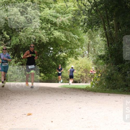 30.08.2026 - Elbe Triathlon Hamburg Antke Förster http://msf.ph/oto/10105319 30.08.2026 12:06:35 Laufen 1505, 1664 meine-sportfotos.de