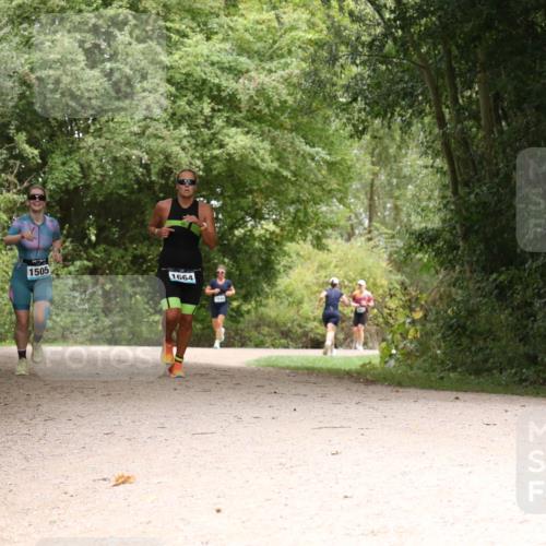 30.08.2026 - Elbe Triathlon Hamburg Antke Förster http://msf.ph/oto/10105321 30.08.2026 12:06:36 Laufen 1505, 1664 meine-sportfotos.de
