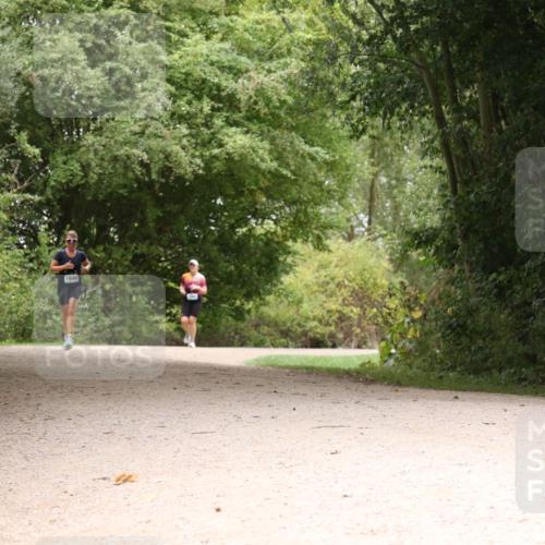 30.08.2026 - Elbe Triathlon Hamburg Antke Förster http://msf.ph/oto/10105335 30.08.2026 12:06:41 Laufen 1640 meine-sportfotos.de