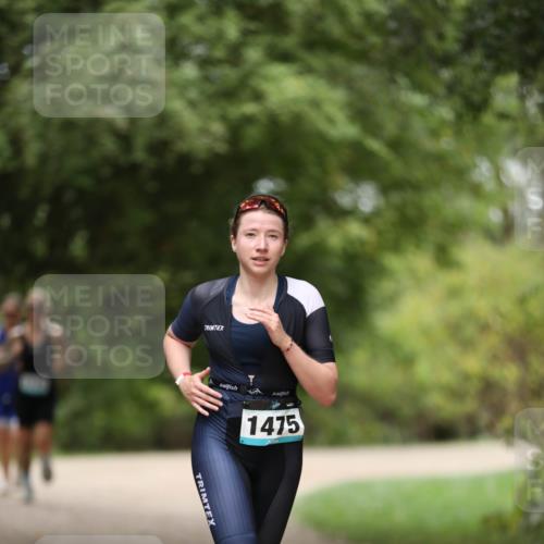 30.08.2026 - Elbe Triathlon Hamburg Antke Förster http://msf.ph/oto/10105364 30.08.2026 12:03:20 Laufen 1475 meine-sportfotos.de