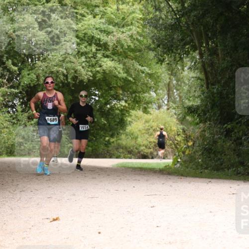 30.08.2026 - Elbe Triathlon Hamburg Antke Förster http://msf.ph/oto/10105387 30.08.2026 12:08:56 Laufen 1689, 1534 meine-sportfotos.de