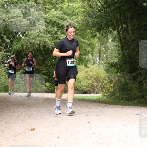 30.08.2026 - Elbe Triathlon Hamburg Antke Förster http://msf.ph/oto/10105425 30.08.2026 12:09:54 Laufen 1527, 1596, 1395 meine-sportfotos.de