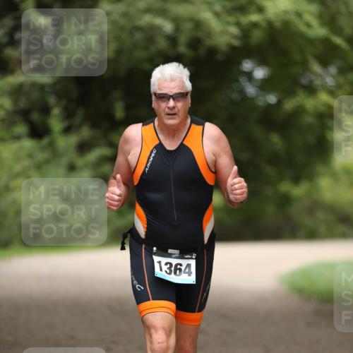 30.08.2026 - Elbe Triathlon Hamburg Antke Förster http://msf.ph/oto/10105454 30.08.2026 12:04:32 Laufen 23, 1364 meine-sportfotos.de
