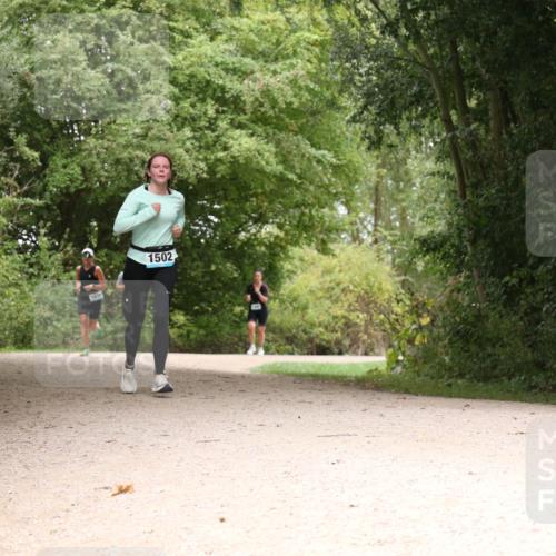 30.08.2026 - Elbe Triathlon Hamburg Antke Förster http://msf.ph/oto/10105507 30.08.2026 12:11:58 Laufen 1502 meine-sportfotos.de