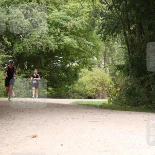 30.08.2026 - Elbe Triathlon Hamburg Antke Förster http://msf.ph/oto/10105517 30.08.2026 12:12:01 Laufen 150 meine-sportfotos.de