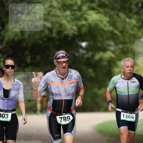 30.08.2026 - Elbe Triathlon Hamburg Antke Förster http://msf.ph/oto/10105526 30.08.2026 12:05:13 Laufen 303, 789, 1366 meine-sportfotos.de
