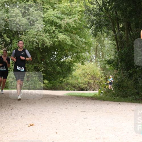 30.08.2026 - Elbe Triathlon Hamburg Antke Förster http://msf.ph/oto/10105529 30.08.2026 12:12:07 Laufen 1469, 1485 meine-sportfotos.de