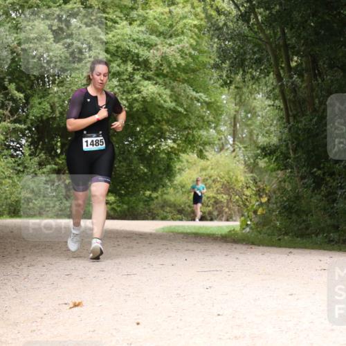 30.08.2026 - Elbe Triathlon Hamburg Antke Förster http://msf.ph/oto/10105539 30.08.2026 12:12:11 Laufen 1485 meine-sportfotos.de