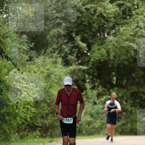 30.08.2026 - Elbe Triathlon Hamburg Antke Förster http://msf.ph/oto/10105546 30.08.2026 12:05:45 Laufen 1357 meine-sportfotos.de