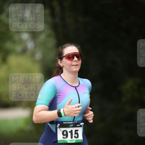 30.08.2026 - Elbe Triathlon Hamburg Antke Förster http://msf.ph/oto/10105590 30.08.2026 12:06:12 Laufen 00, 0500, 915 meine-sportfotos.de