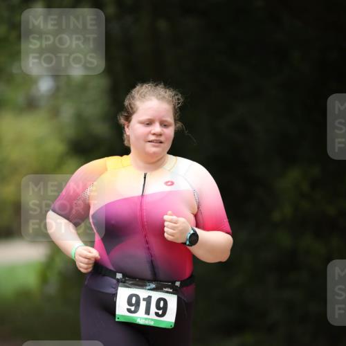 30.08.2026 - Elbe Triathlon Hamburg Antke Förster http://msf.ph/oto/10105622 30.08.2026 12:06:28 Laufen 919 meine-sportfotos.de
