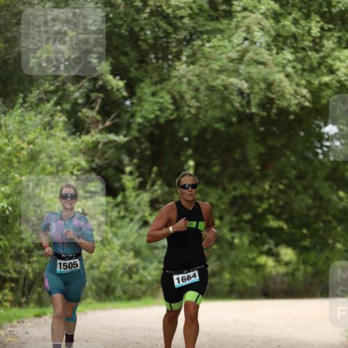30.08.2026 - Elbe Triathlon Hamburg Antke Förster http://msf.ph/oto/10105628 30.08.2026 12:06:36 Laufen 1505, 1664 meine-sportfotos.de