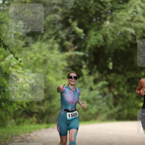 30.08.2026 - Elbe Triathlon Hamburg Antke Förster http://msf.ph/oto/10105632 30.08.2026 12:06:37 Laufen 1505 meine-sportfotos.de