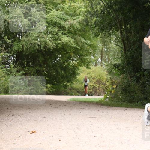 30.08.2026 - Elbe Triathlon Hamburg Antke Förster http://msf.ph/oto/10105647 30.08.2026 12:13:25 Laufen 02 meine-sportfotos.de