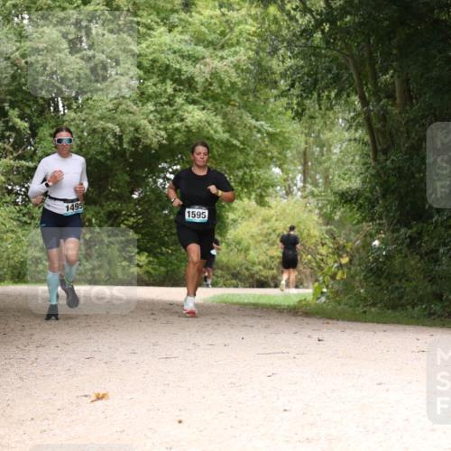 30.08.2026 - Elbe Triathlon Hamburg Antke Förster http://msf.ph/oto/10105687 30.08.2026 12:14:06 Laufen 1495, 1595 meine-sportfotos.de