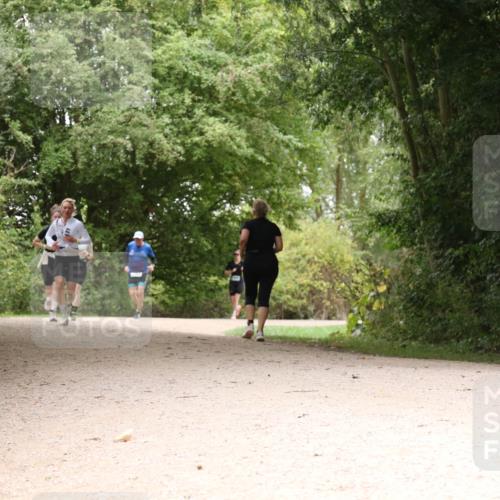 30.08.2026 - Elbe Triathlon Hamburg Antke Förster http://msf.ph/oto/10105725 30.08.2026 12:14:30 Laufen  meine-sportfotos.de