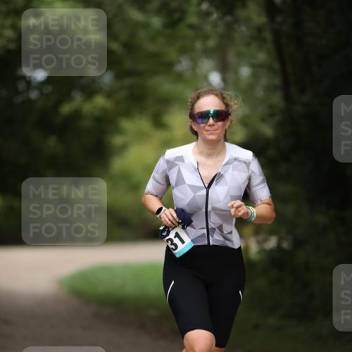 30.08.2026 - Elbe Triathlon Hamburg Antke Förster http://msf.ph/oto/10105776 30.08.2026 12:08:28 Laufen 31 meine-sportfotos.de