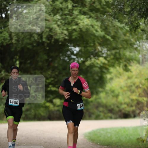30.08.2026 - Elbe Triathlon Hamburg Antke Förster http://msf.ph/oto/10105810 30.08.2026 12:09:25 Laufen 1490, 1631 meine-sportfotos.de
