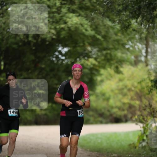 30.08.2026 - Elbe Triathlon Hamburg Antke Förster http://msf.ph/oto/10105812 30.08.2026 12:09:25 Laufen 1490, 163 meine-sportfotos.de