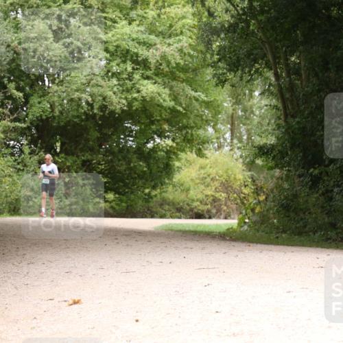 30.08.2026 - Elbe Triathlon Hamburg Antke Förster http://msf.ph/oto/10105833 30.08.2026 12:15:50 Laufen  meine-sportfotos.de