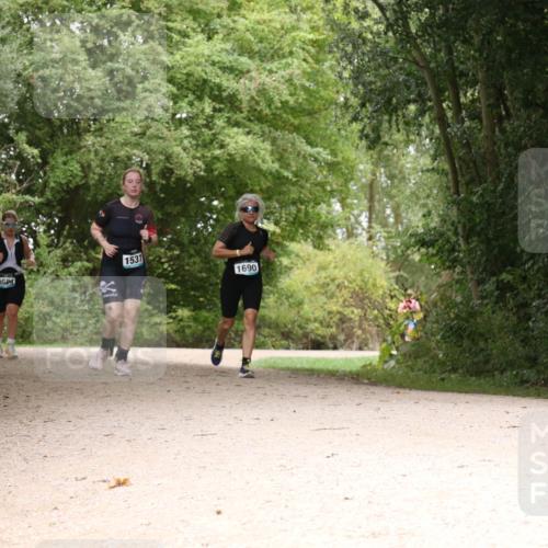 30.08.2026 - Elbe Triathlon Hamburg Antke Förster http://msf.ph/oto/10105859 30.08.2026 12:16:32 Laufen 1504, 1537, 1690 meine-sportfotos.de