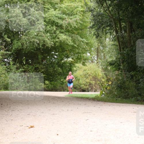 30.08.2026 - Elbe Triathlon Hamburg Antke Förster http://msf.ph/oto/10105879 30.08.2026 12:16:40 Laufen  meine-sportfotos.de
