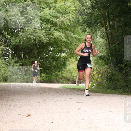 30.08.2026 - Elbe Triathlon Hamburg Antke Förster http://msf.ph/oto/10105905 30.08.2026 12:17:11 Laufen 82 meine-sportfotos.de