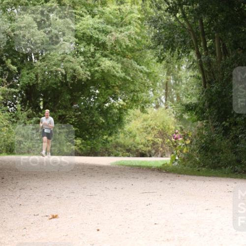 30.08.2026 - Elbe Triathlon Hamburg Antke Förster http://msf.ph/oto/10105927 30.08.2026 12:17:25 Laufen  meine-sportfotos.de