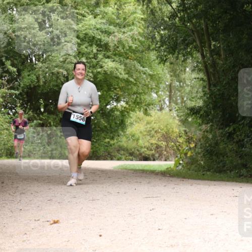 30.08.2026 - Elbe Triathlon Hamburg Antke Förster http://msf.ph/oto/10105933 30.08.2026 12:17:35 Laufen 1635, 1556 meine-sportfotos.de