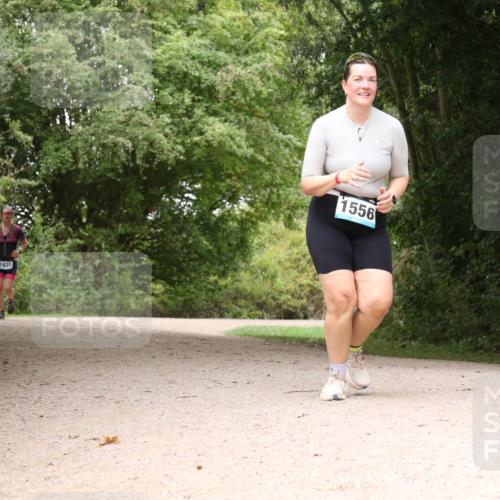 30.08.2026 - Elbe Triathlon Hamburg Antke Förster http://msf.ph/oto/10105937 30.08.2026 12:17:37 Laufen 1635, 1556 meine-sportfotos.de